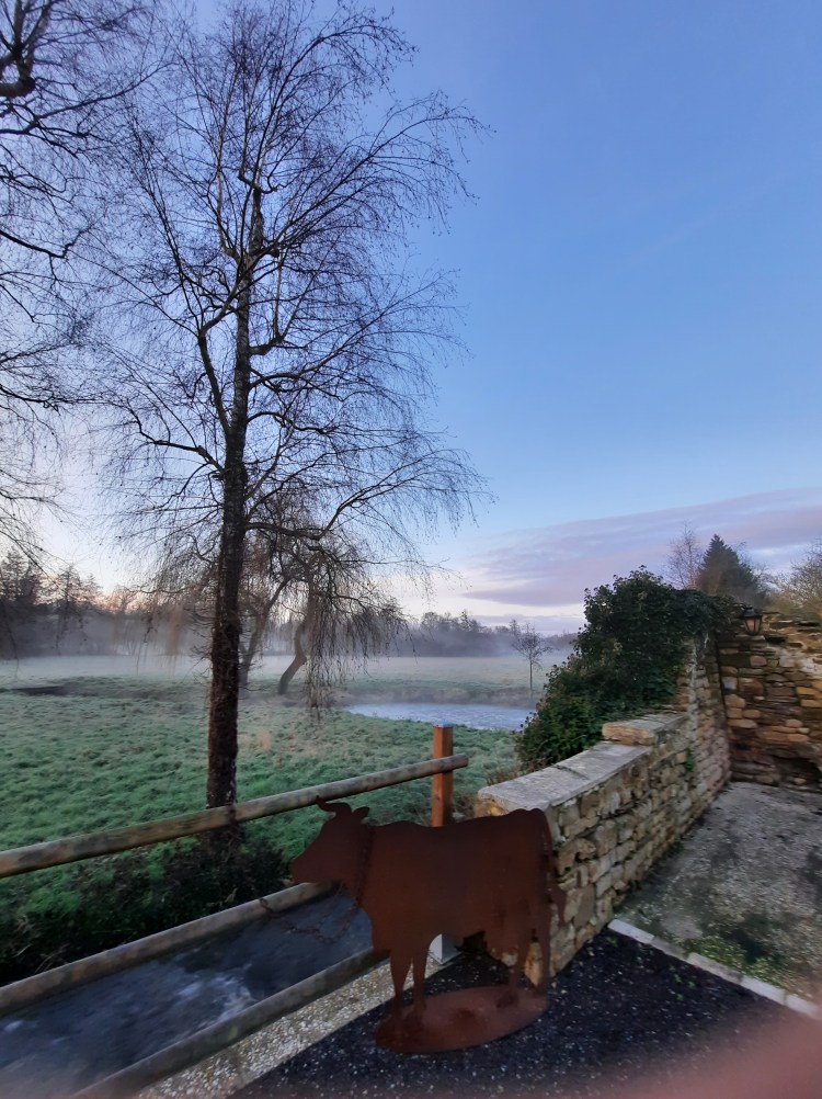 2021 Chambre d'hôte Moulin du Locheur Morgennebel